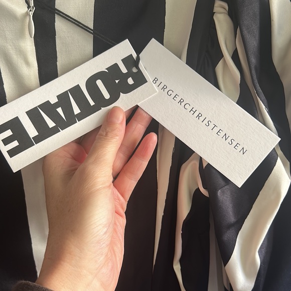 Never worn Berger Christensen ‘Theresa’ Rotate dress - Picture 5 of 5